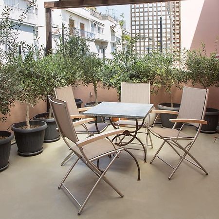 Beautiful Penthouse In Athens With Outside Jacuzzi Apartment Bagian luar foto