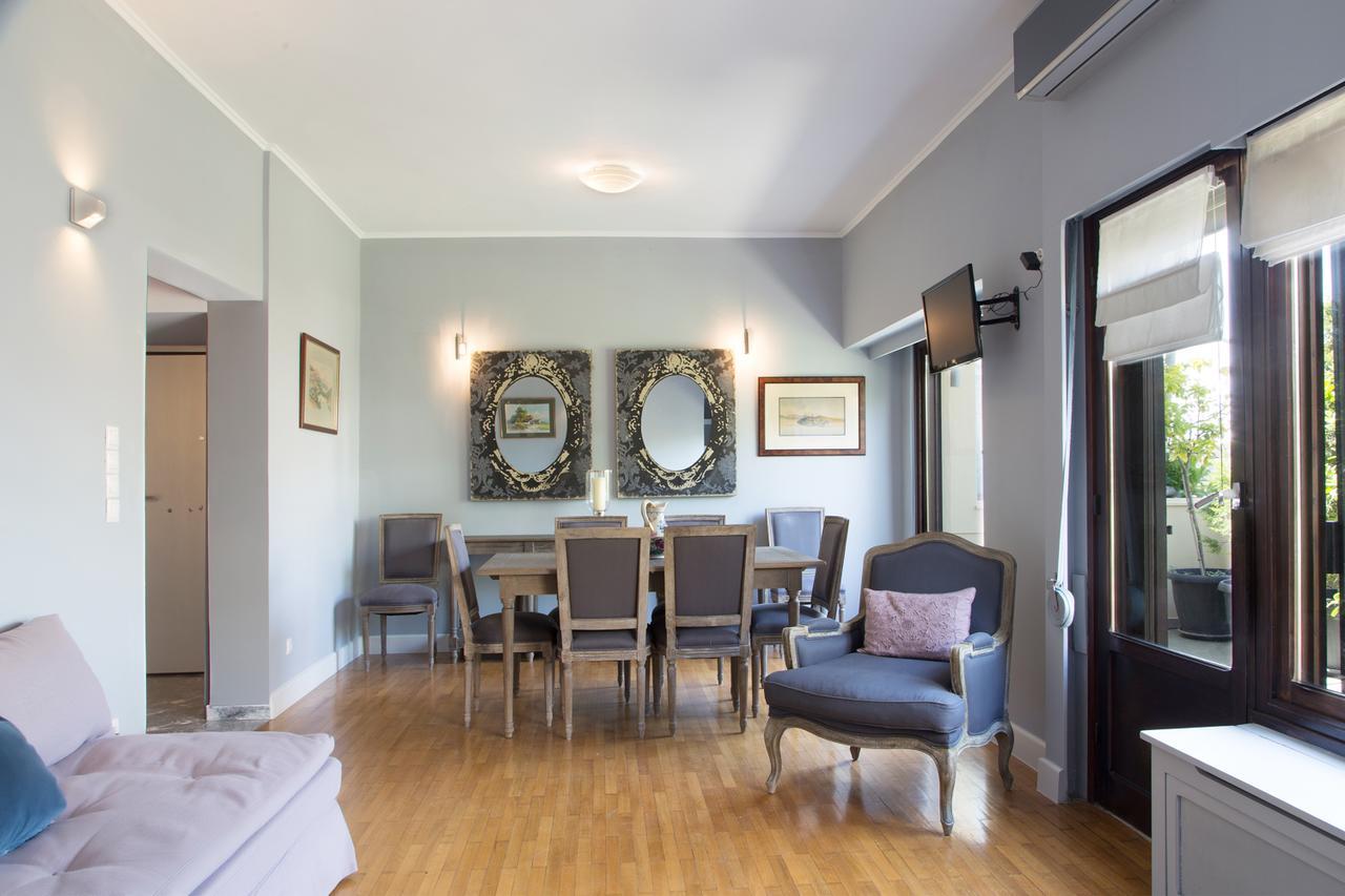Beautiful Penthouse In Athens With Outside Jacuzzi Apartment Bagian luar foto