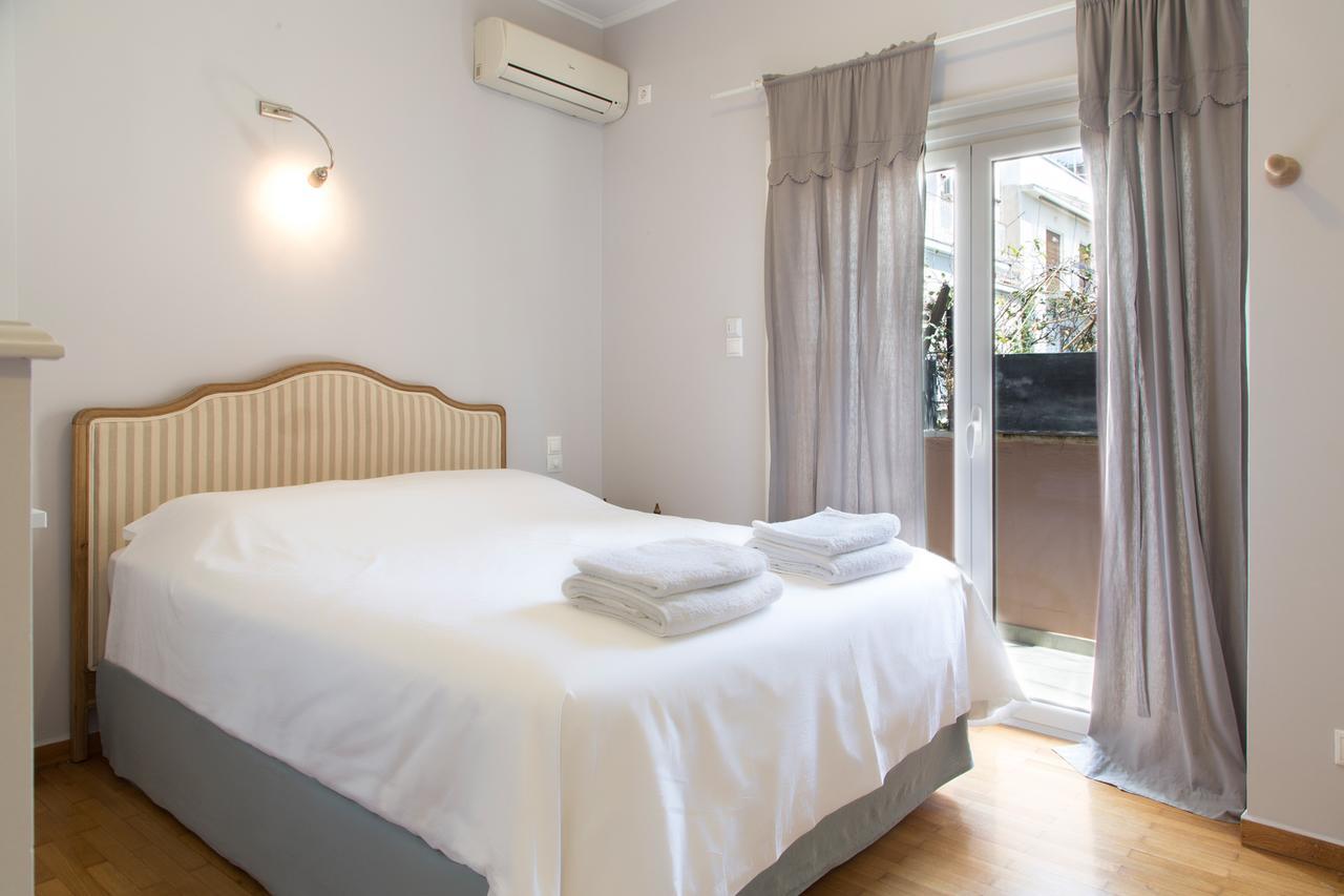 Beautiful Penthouse In Athens With Outside Jacuzzi Apartment Bagian luar foto